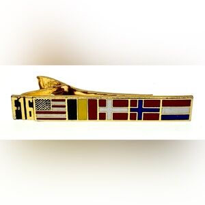 Vintage F-16 Fighter Jet Multi Nation 5 Flag Post WW 2 Enamel Tie Bar Clip